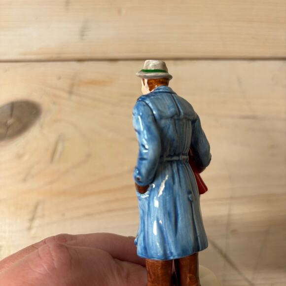 Department 56 EUC Vintage 1999 Welcome to the Congregation Ceramic Figurine - Picture 4 of 7